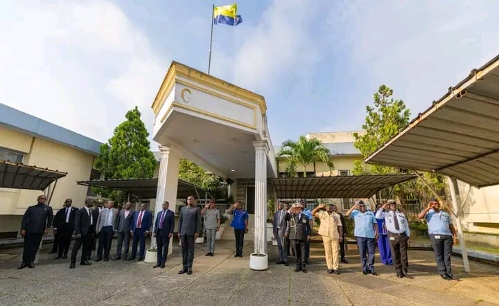 Le Président Brice Clotaire Oligui Nguema a dénoncé les lenteurs administratives et appelé à un sursaut de responsabilité des agents publics.